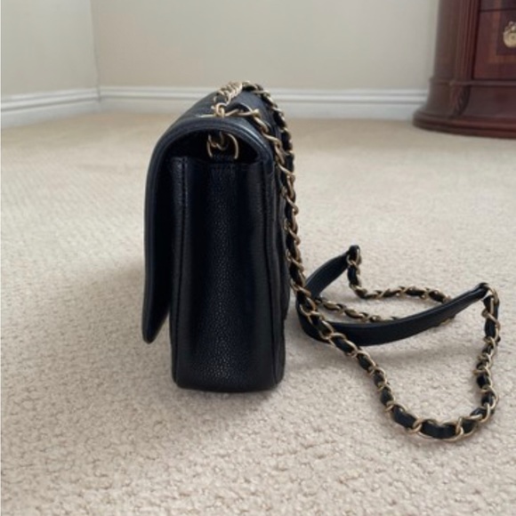 CHANEL bag - Picture 4 of 12